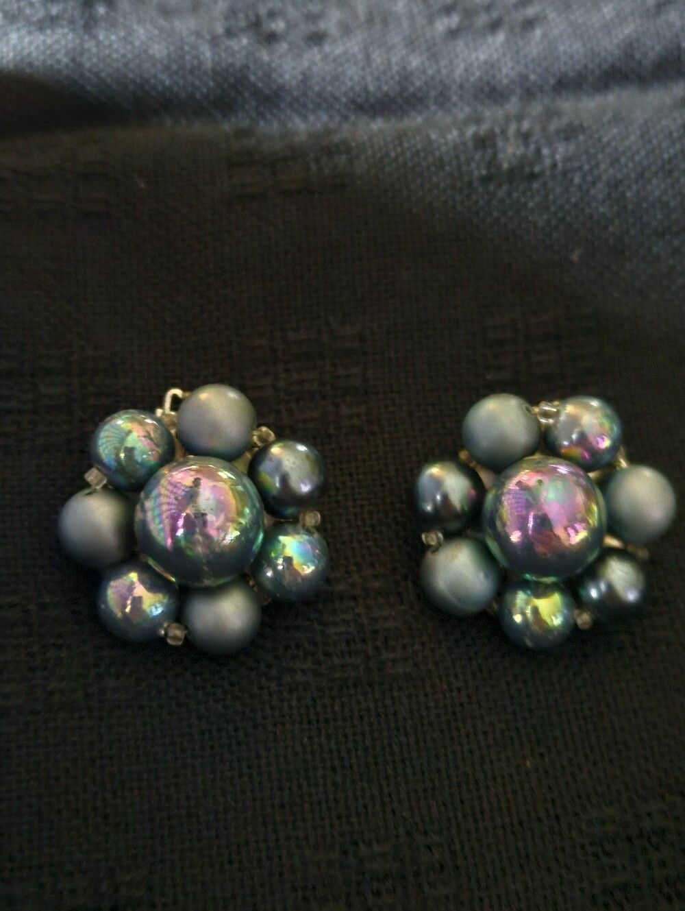 Iridescent Gray Tone Cluster Pearl Clip-On Earrings - Women's Jewelry